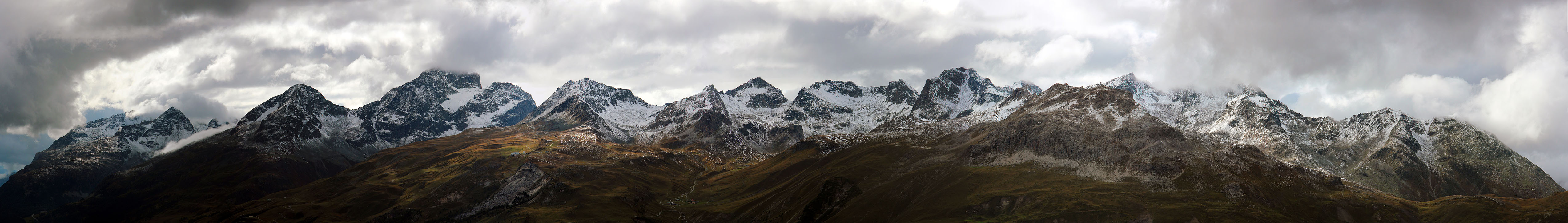 Engadin Bergketten Panorama